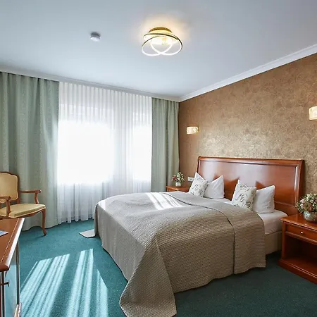 Beek By Anna Hotel