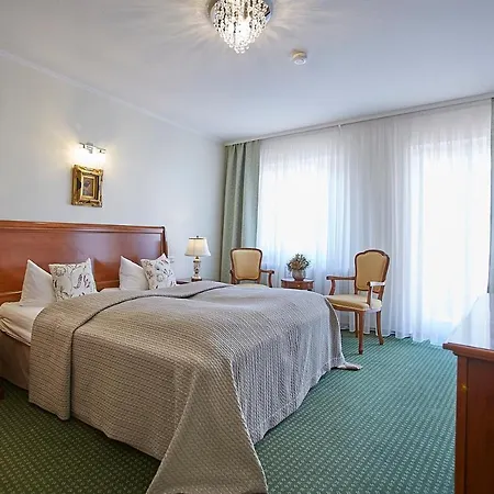 Beek By Anna Hotel 3*